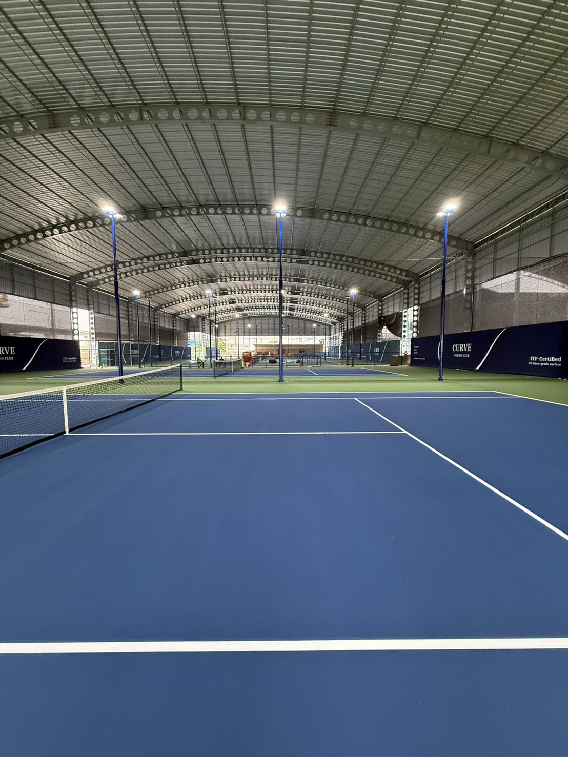 Curve Tennis Club photo 3